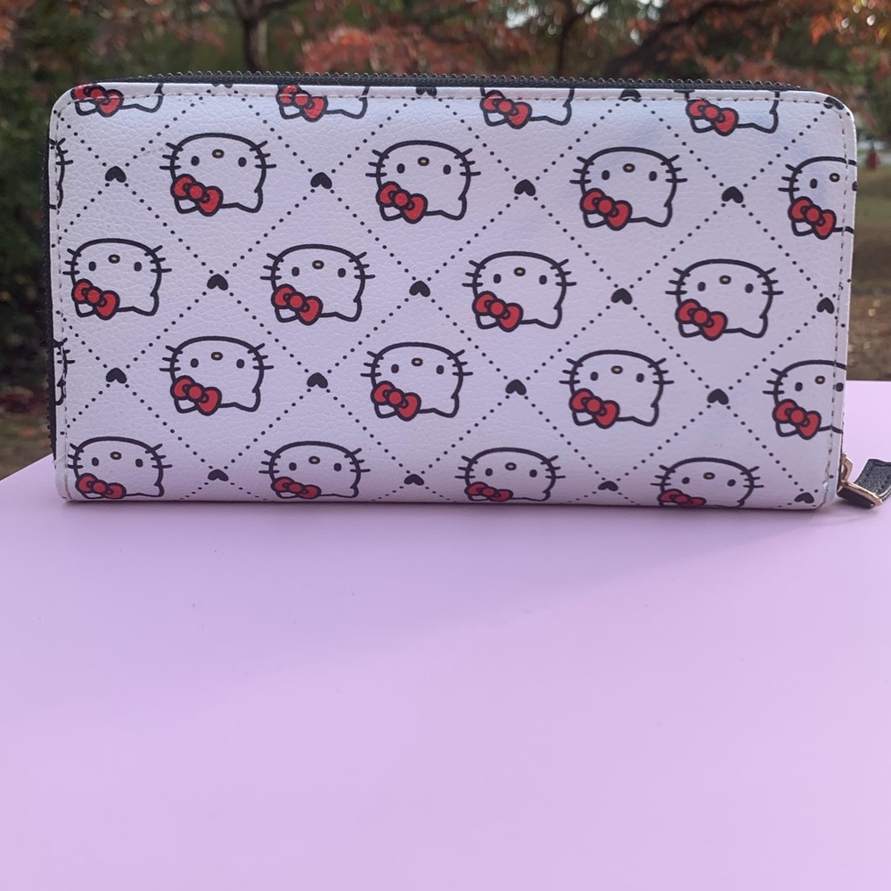Hello Kitty Bundle - image 3